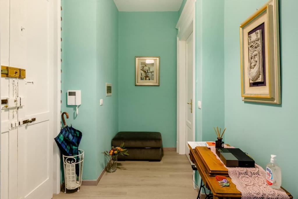 Casa Jole, Appartamento In Centro Bari Dış mekan fotoğraf